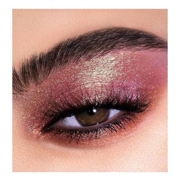 NIP EYETOUR EYESHADOW TOOL KIT - Picture 4 of 6